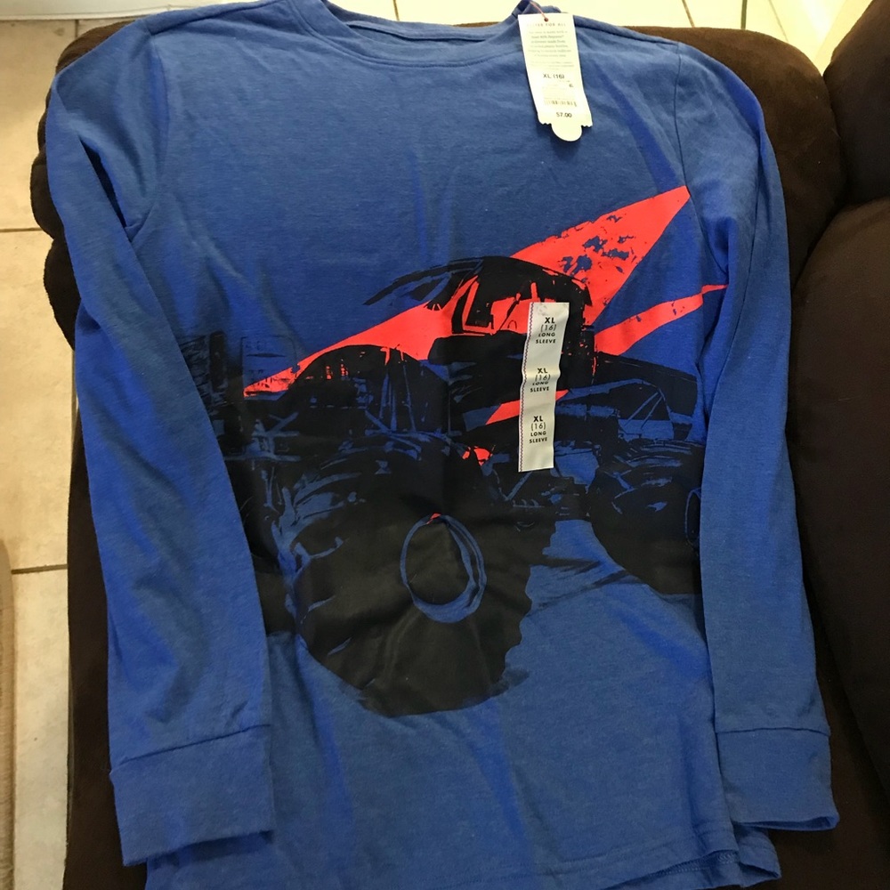 Long sleeve shirts